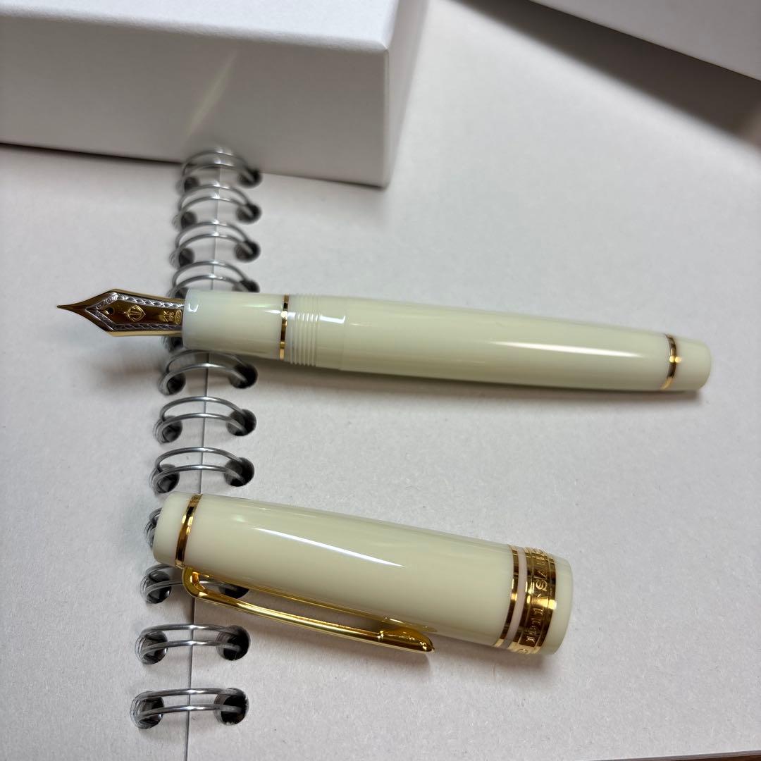 セーラー プロフェッショナルギア 21 アイボリーホワイト　MF