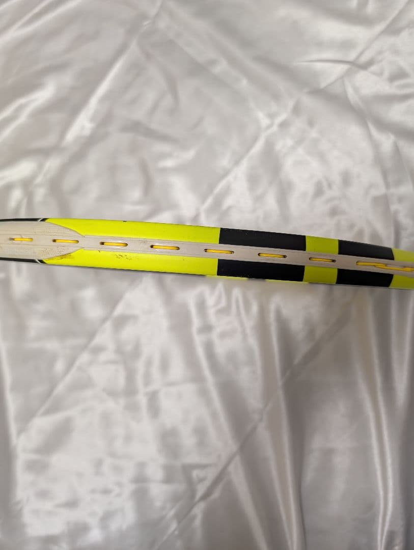 Babola バボラ Pureaero ピュアアエロ テニスラケット　硬式