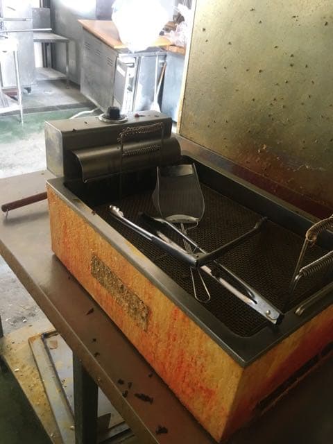 バラ売りも可　まとめ買いが断然お得　新規開店 新規開業　引き取りのみ