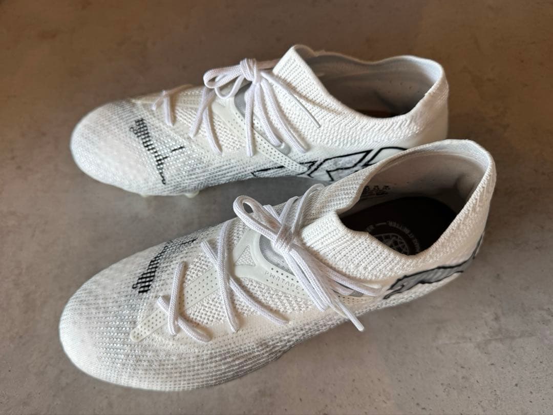 PUMA サッカースパイク　24.5cm