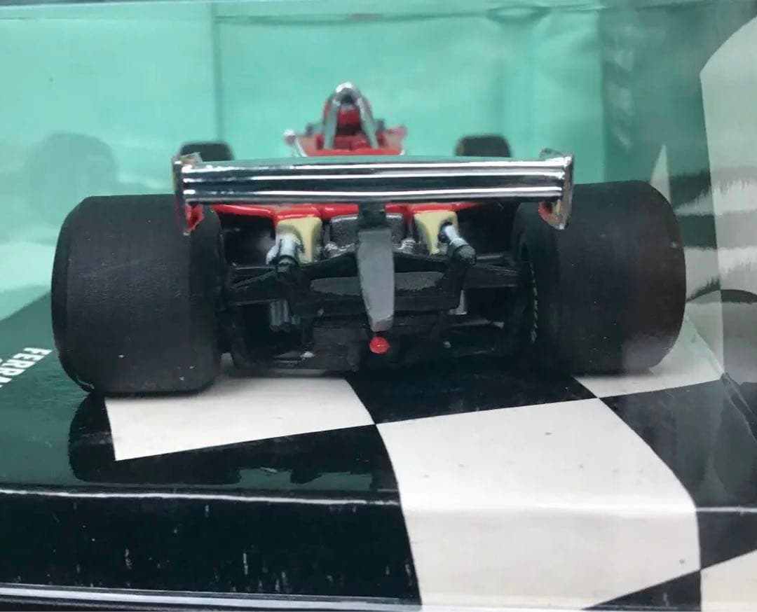 ミニチャンプス 1/43フェラーリ 312 T 4 ジル・ビルヌーブ