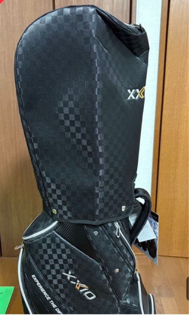 XXIO ゼクシオ　超軽量キャディバッグ ブラック