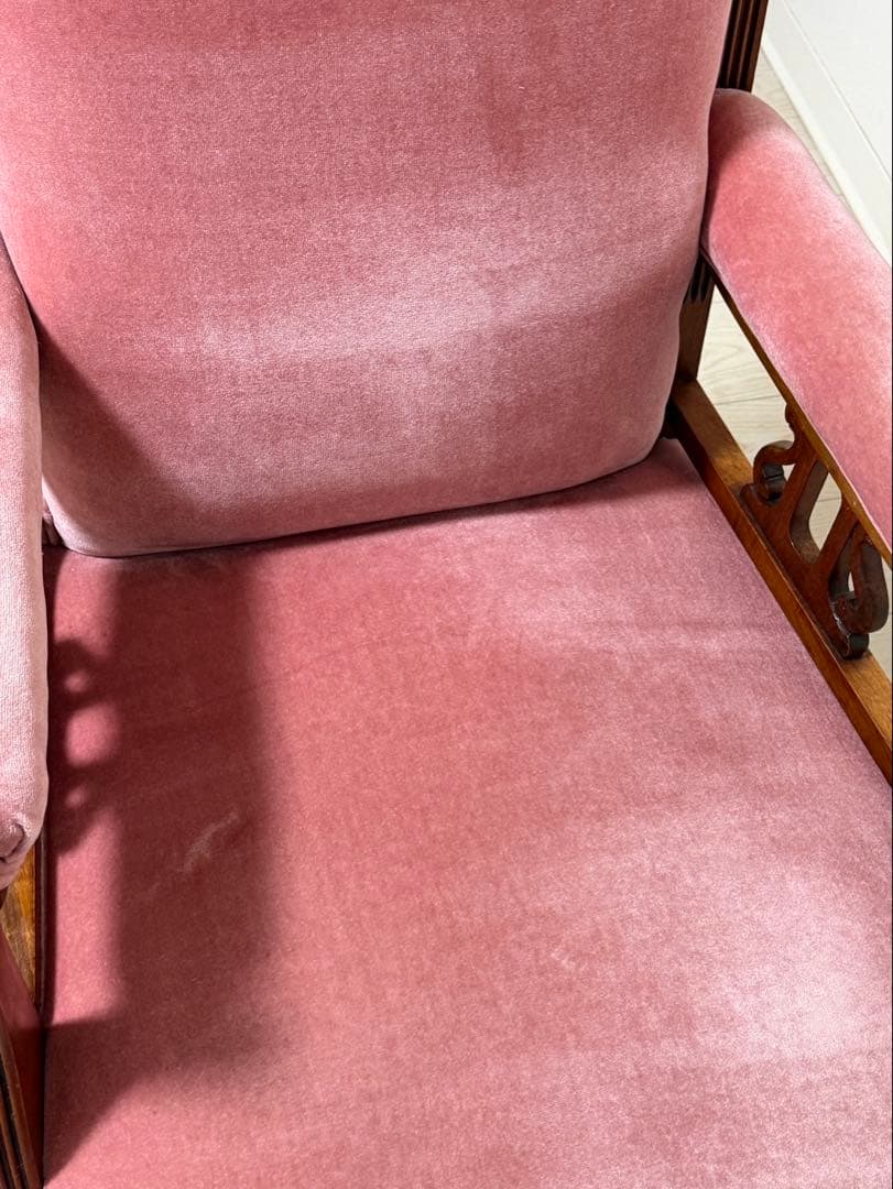 アンティーク調 1人掛けチェア／アームチェア（ピンクベロア×木製フレーム）