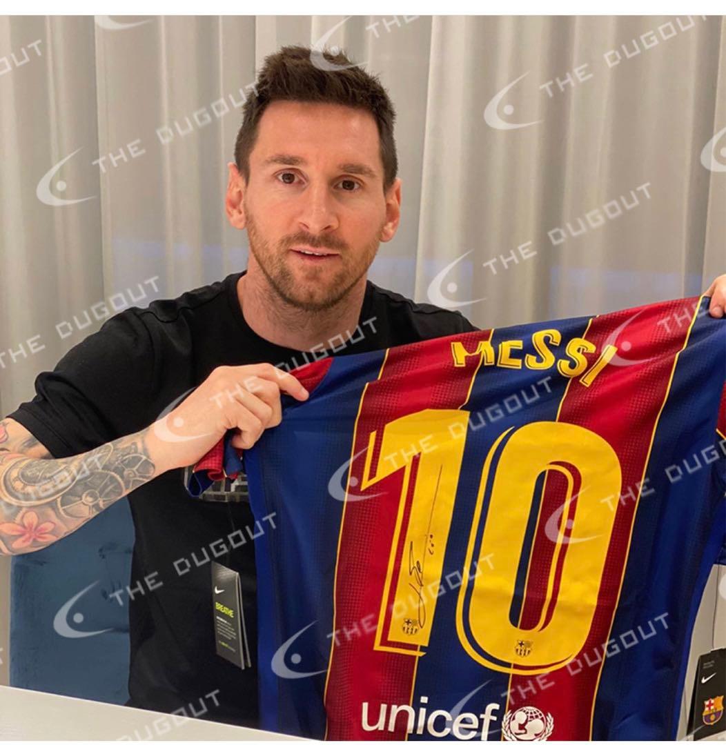 メッシ直筆サイン入りバルセロナ20/21ホームユニフォーム特製フレーム