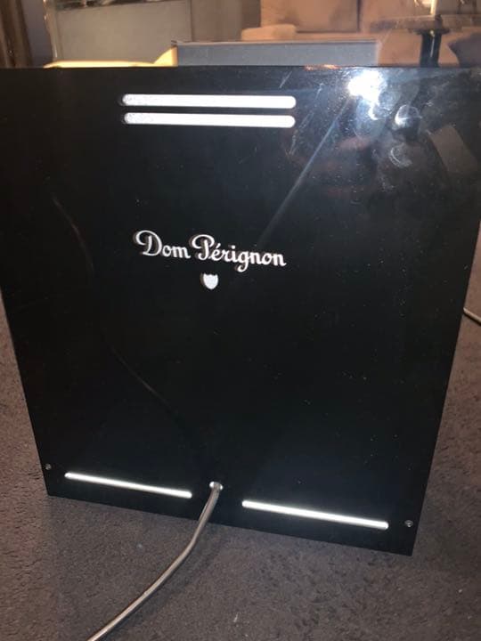 シャンパンスタンド(ドン・ペリニヨン)