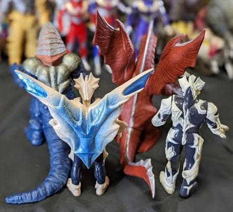 ウルトラマンティガ＆登場怪獣・宇宙人（バンダイ）ソフビフィギュア34体セット