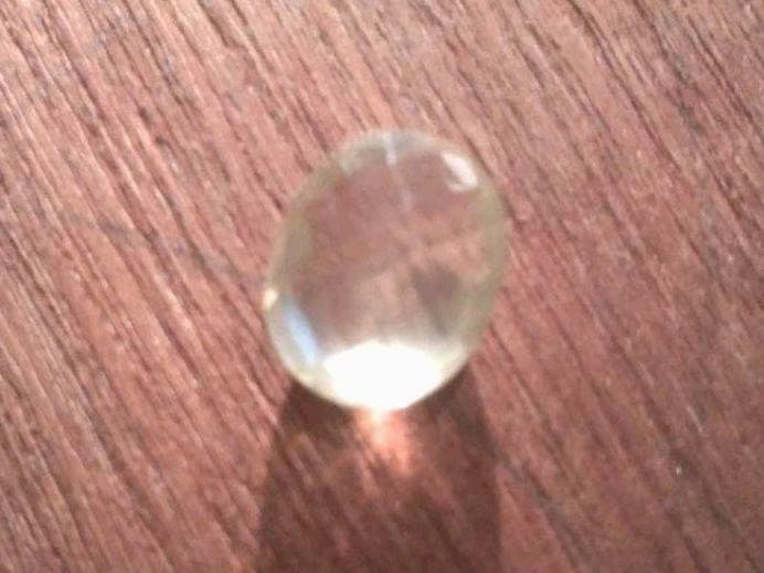 レモンクオーツ　多面カット　ルース