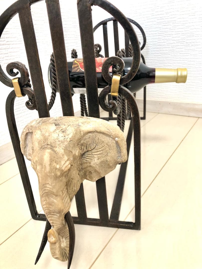 【レア・アンティーク】アイアンラック 石像彫刻 ワインラック 8本収納可 象顔