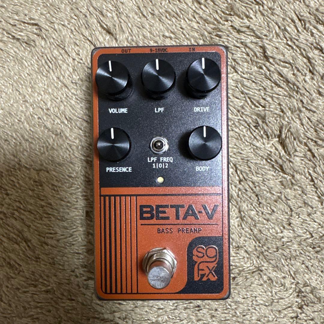 SolidGoldFx BETA-V ベースプリアンプ