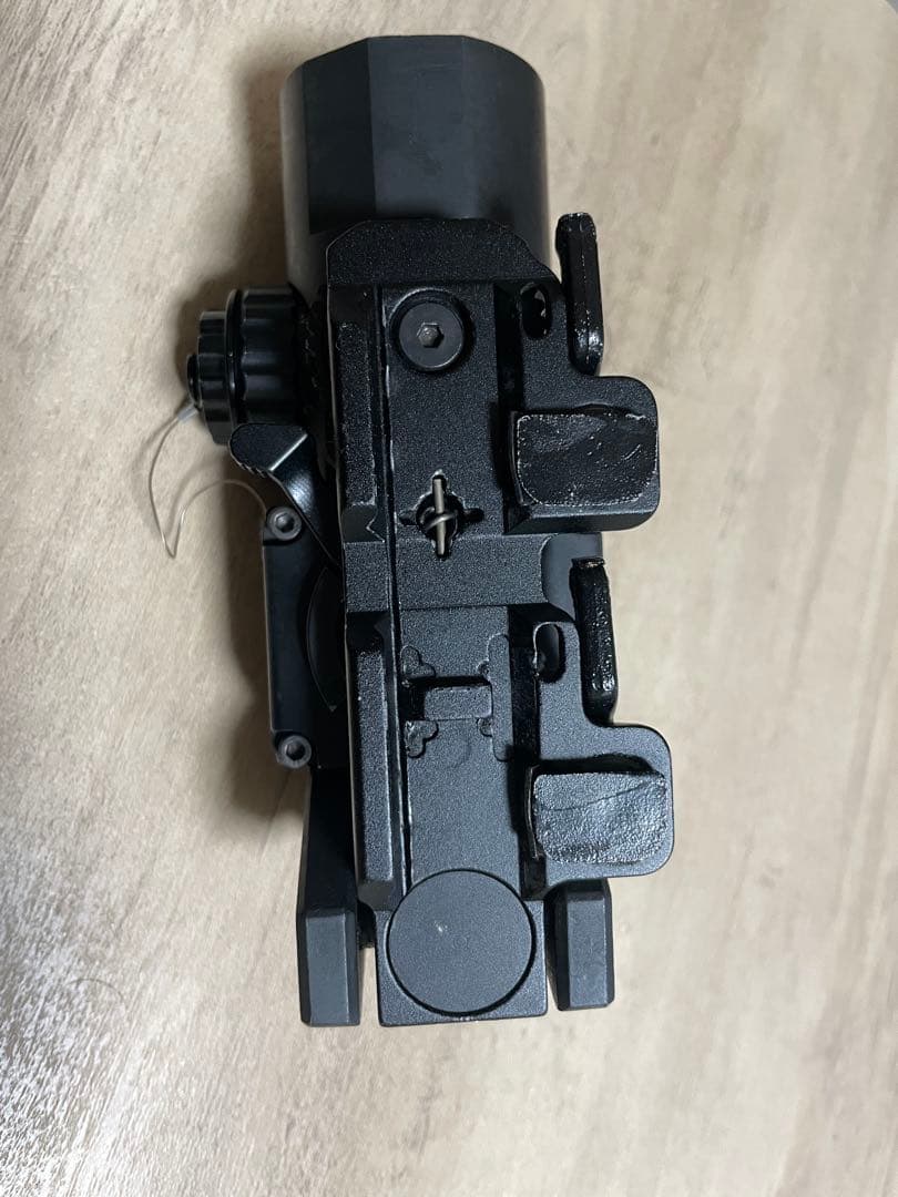 elcan specterDR 1x4 切り替え可能。