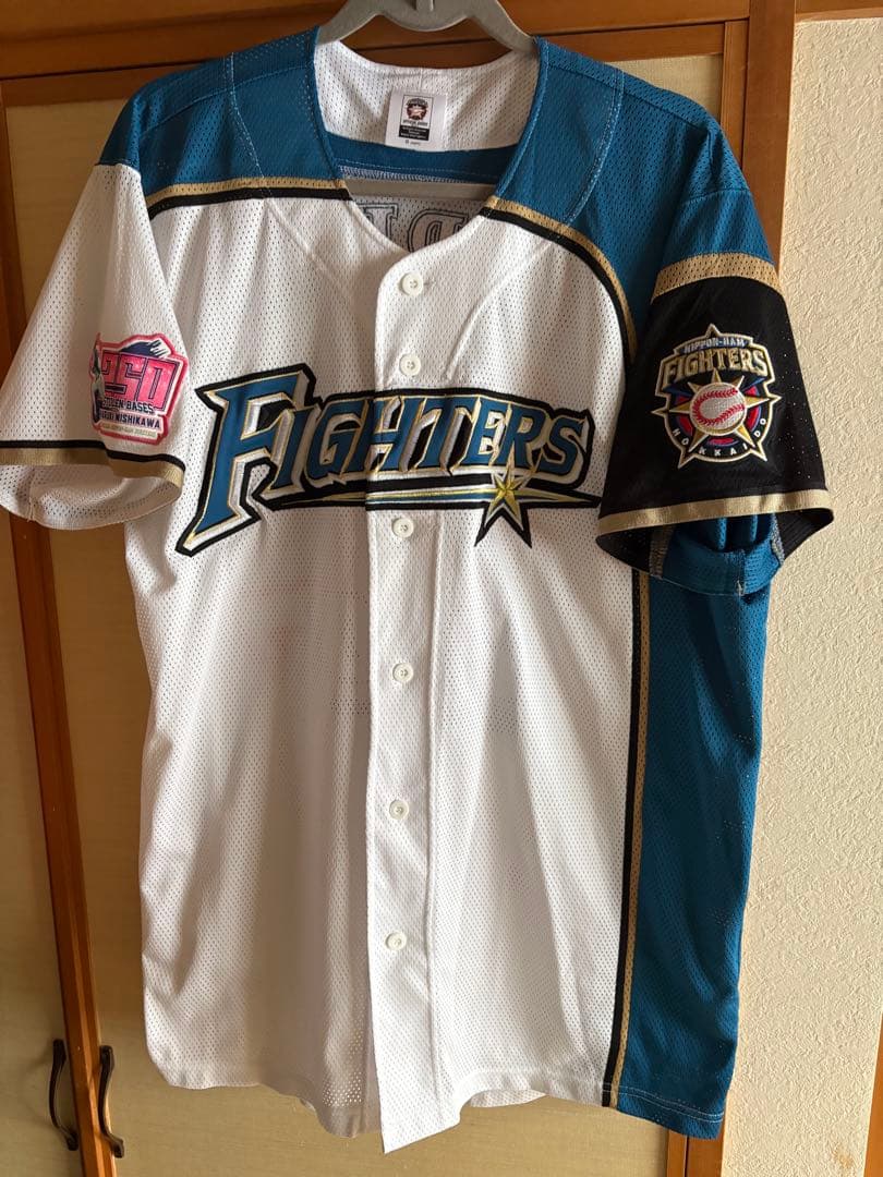お値下げ中　ファイターズ　西川選手　背番号7 ユニフォーム　Oサイズ