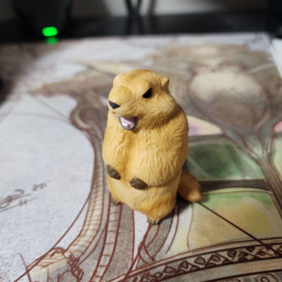 マスコットフィギュア 立ちポーズ ベージュ