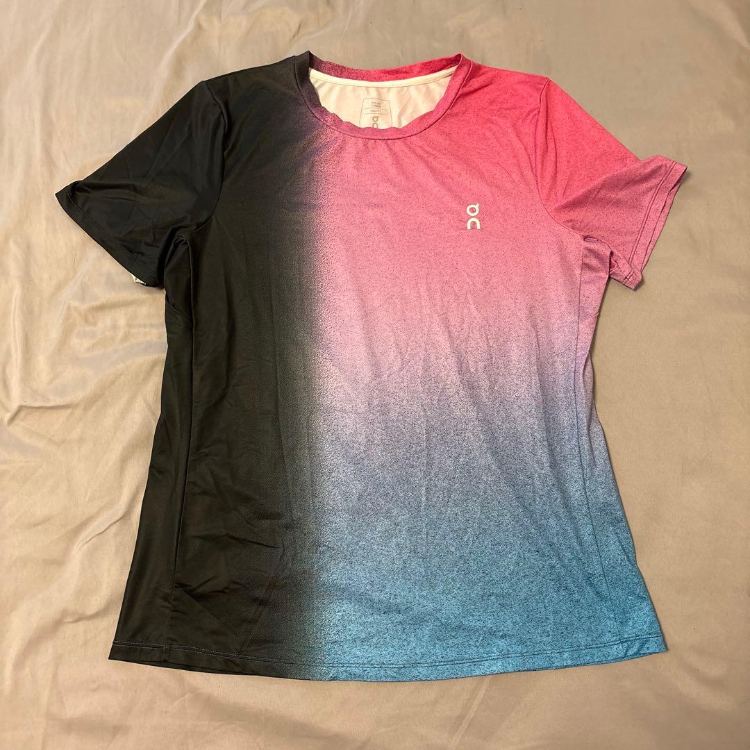 on court-T レディースMサイズ(US)