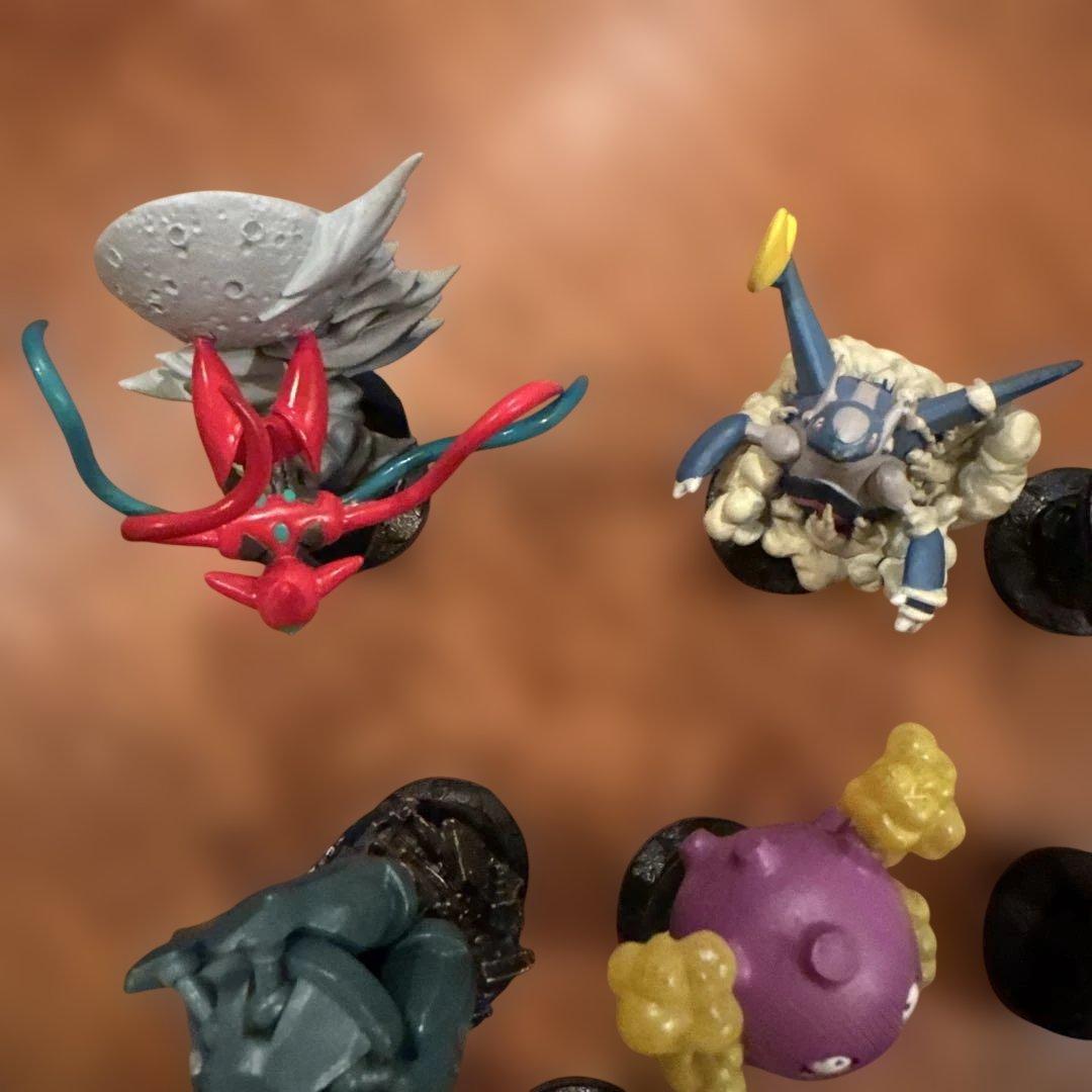 ポケモン　フィギュア　スタチュー