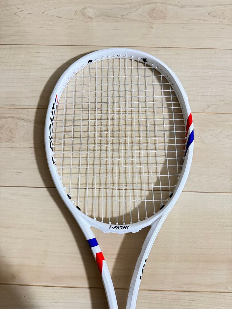 テクニファイバー・t-fight 300s 2025 ほぼ新品 袋、説明書付き
