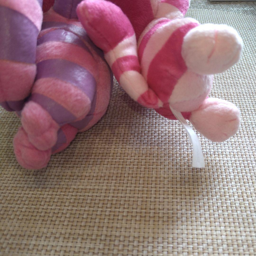 ディズニー不思議の国のアリス　チシャ猫ぬいぐるみバッジキーチェーン