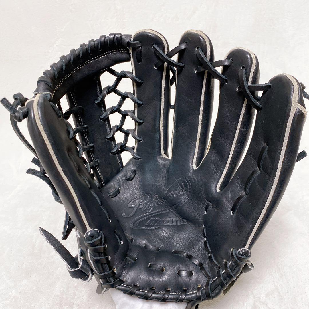 ミズノ　軟式グローブ　イチローモデル　外野手用　プラチナラベル　右投げ　一般軟式