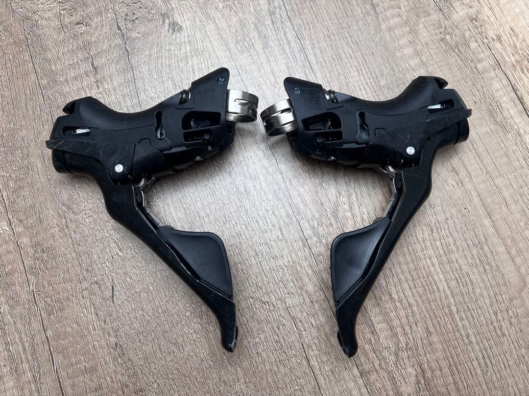 シマノ 105 ST-R7000 11s デュアルコントロールレバー