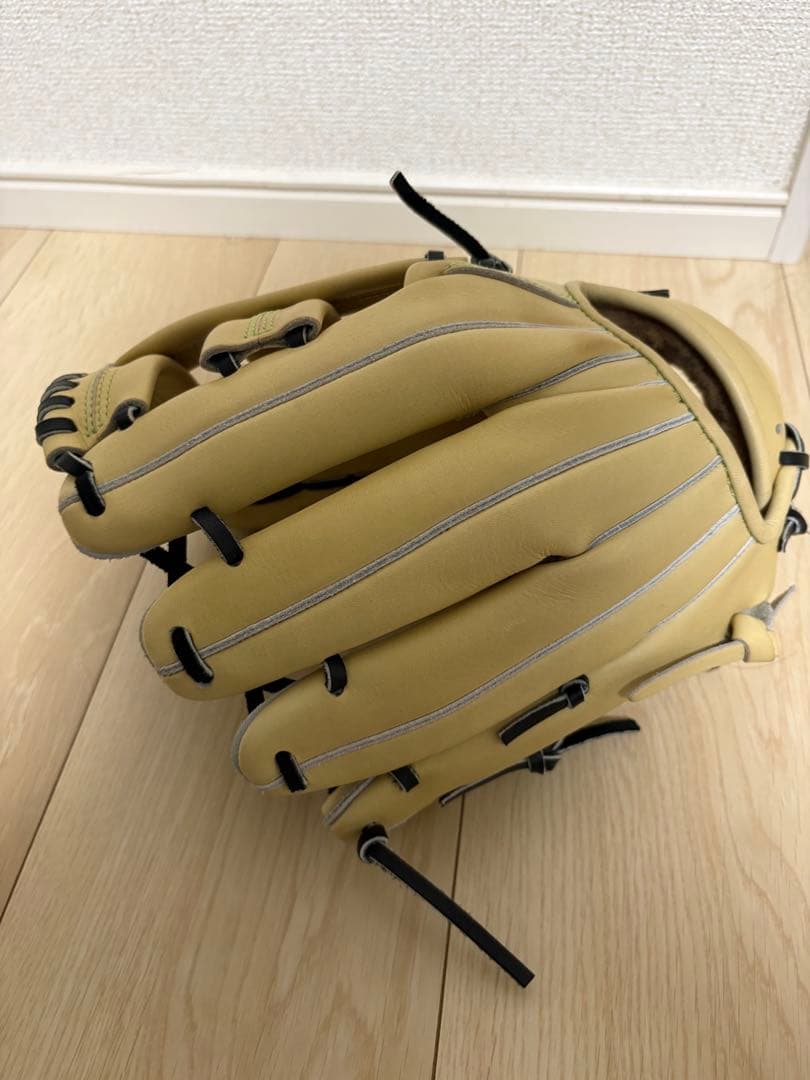 ZETT プロステイタス吉川モデルサイズ４