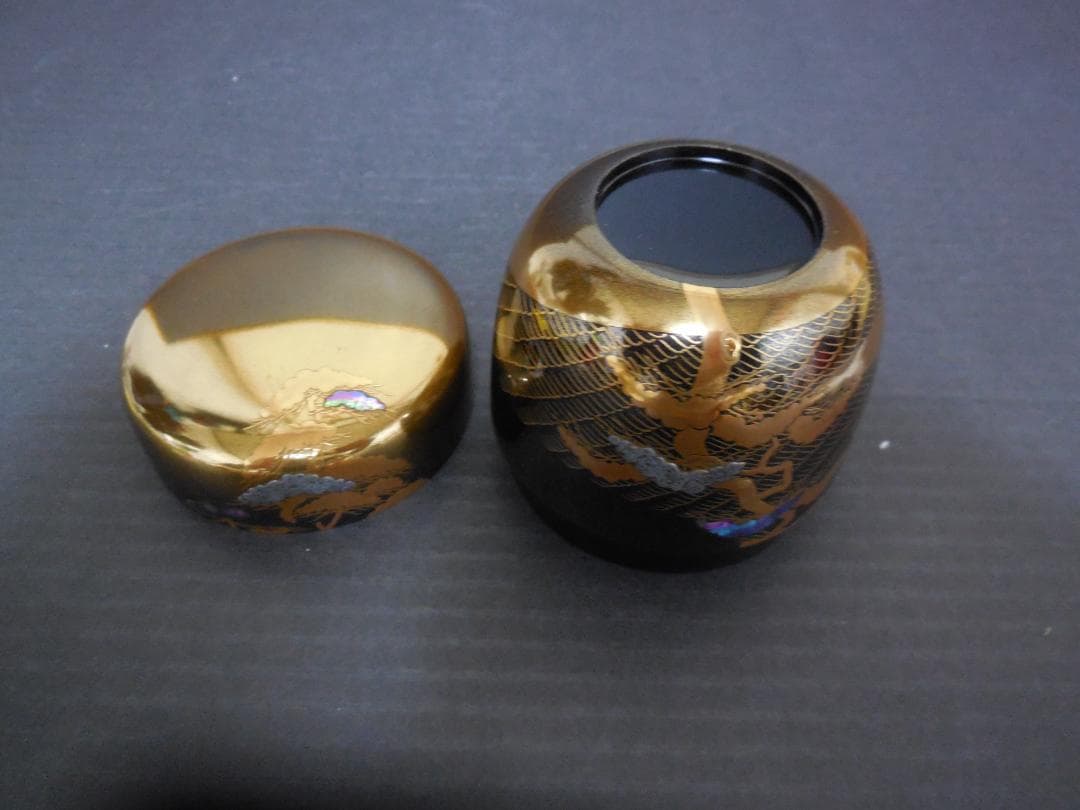 茶道具　中村宗尹　作　棗　　甲金蒔地　松波蒔絵　　共布・共箱・しおり