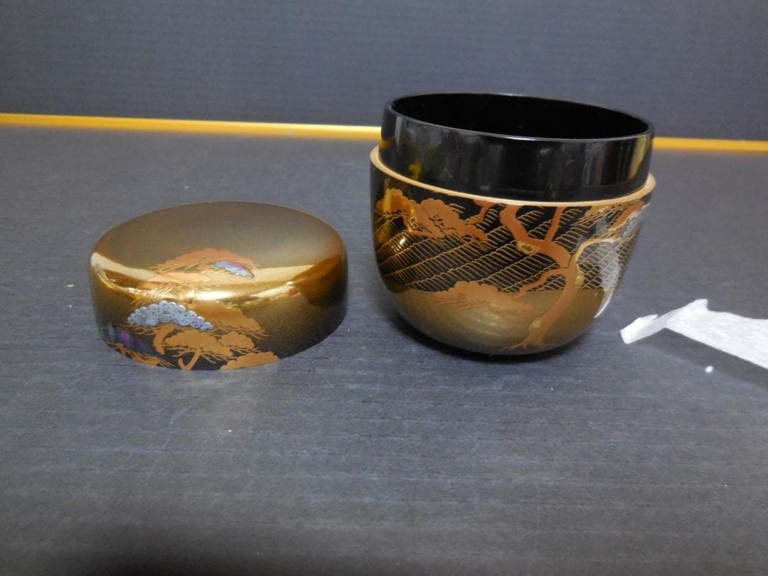 茶道具　中村宗尹　作　棗　　甲金蒔地　松波蒔絵　　共布・共箱・しおり