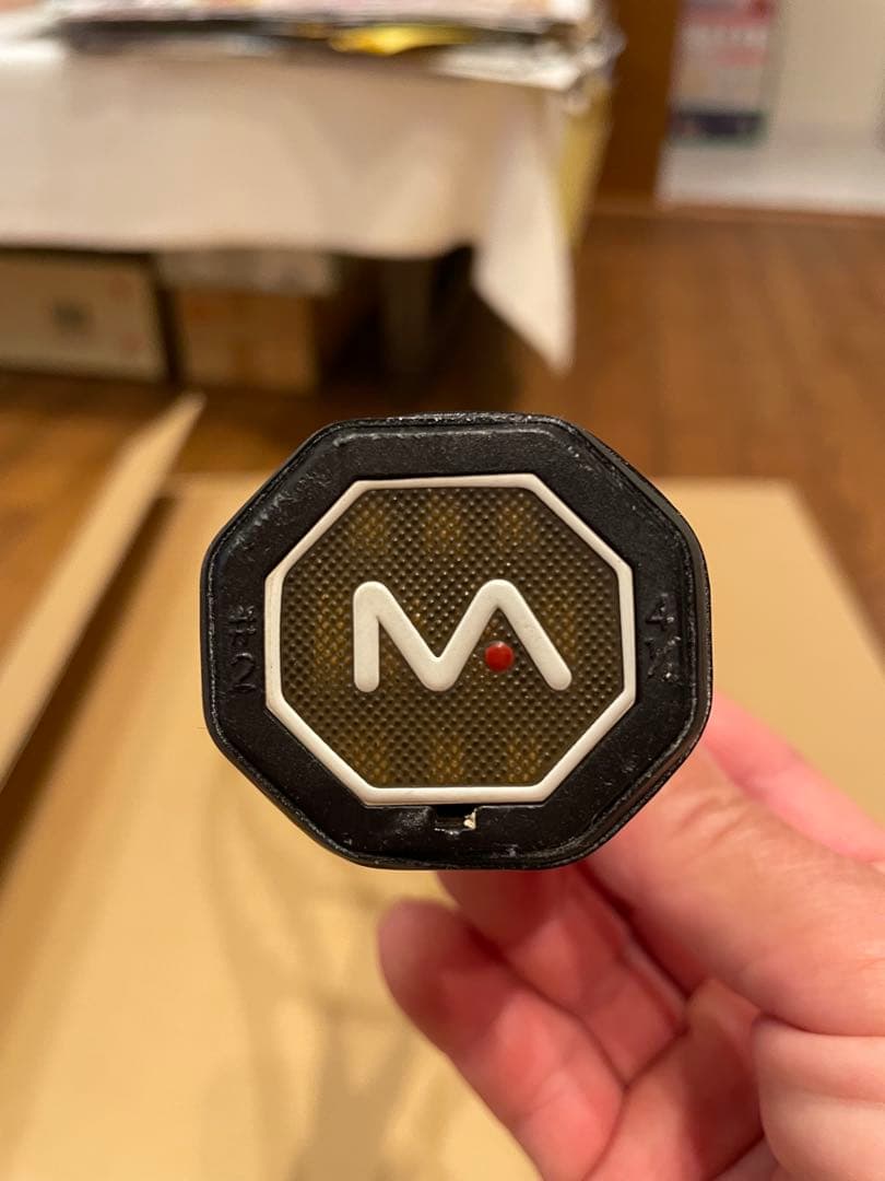 MANTIS 300 テニスラケットG2