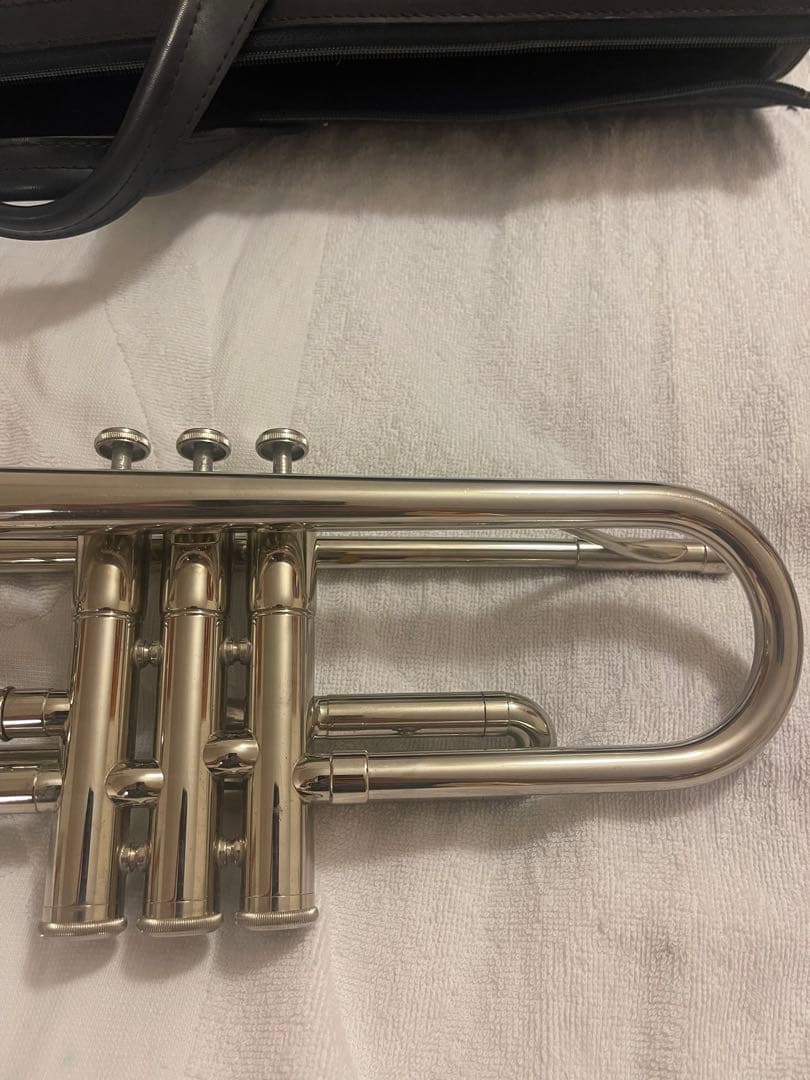 YAMAHA YTR136トランペット