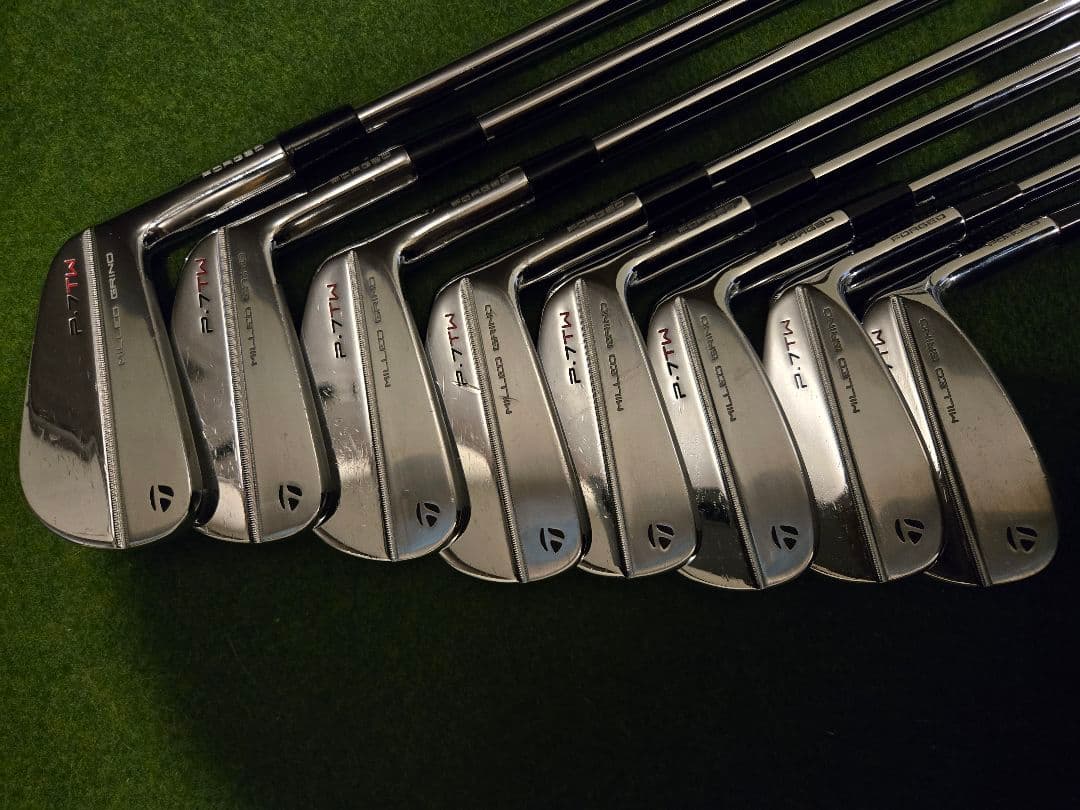 TaylorMade P-7TW 3I〜PW ダイナミックゴールド　8本セット