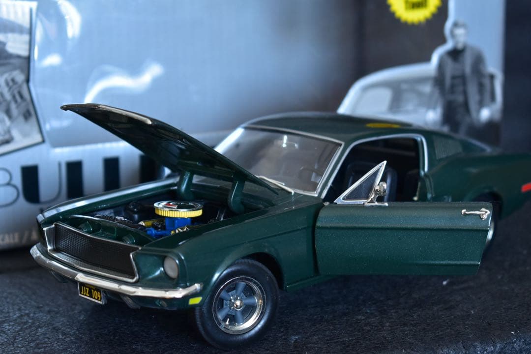 1/18 グリーンライト ブリット ‘68 フォード マスタング マックイーン