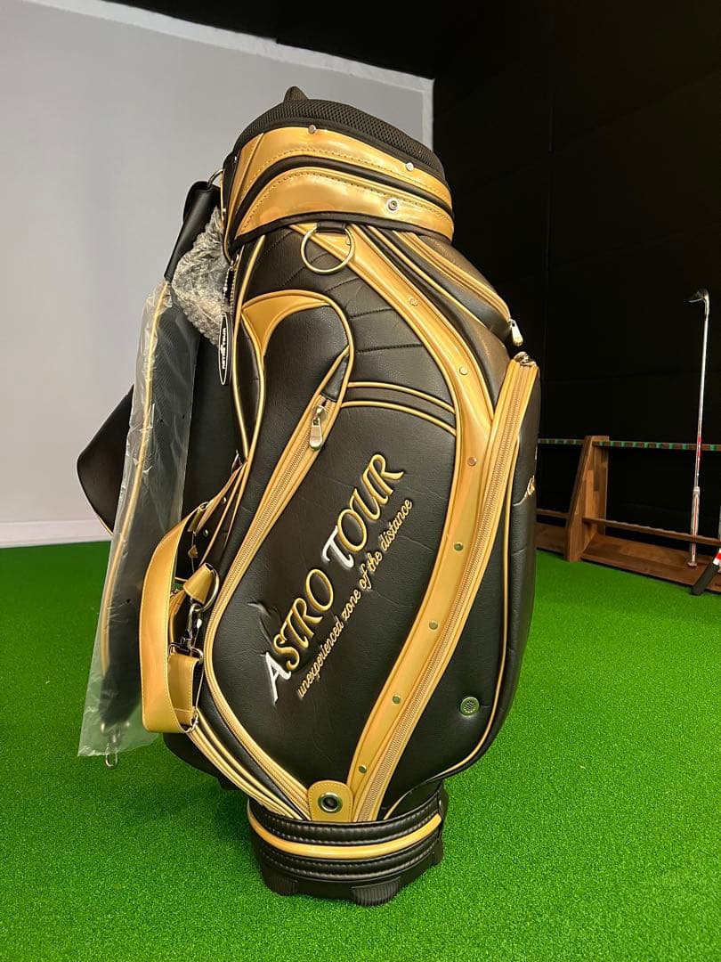 ASTRO TOUR ゴルフバッグ 黒/金 カバー付き