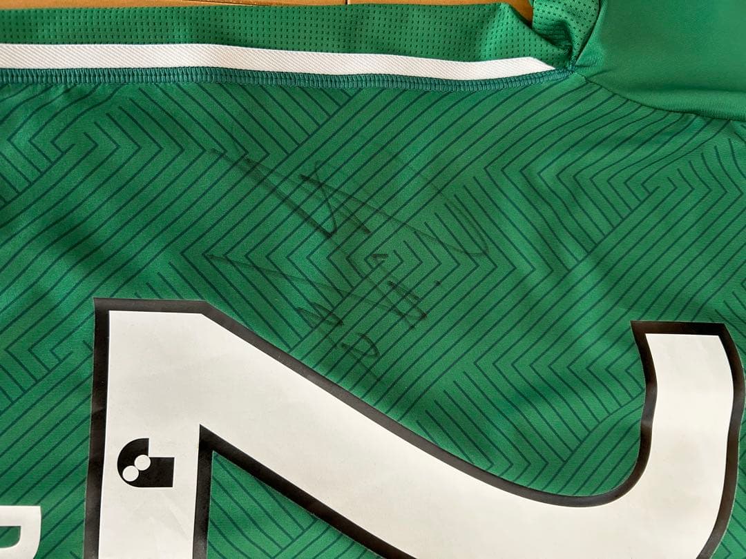 <本日限定> アスレタ　東京ヴェルディ　サイン入りユニフォーム　Oサイズ