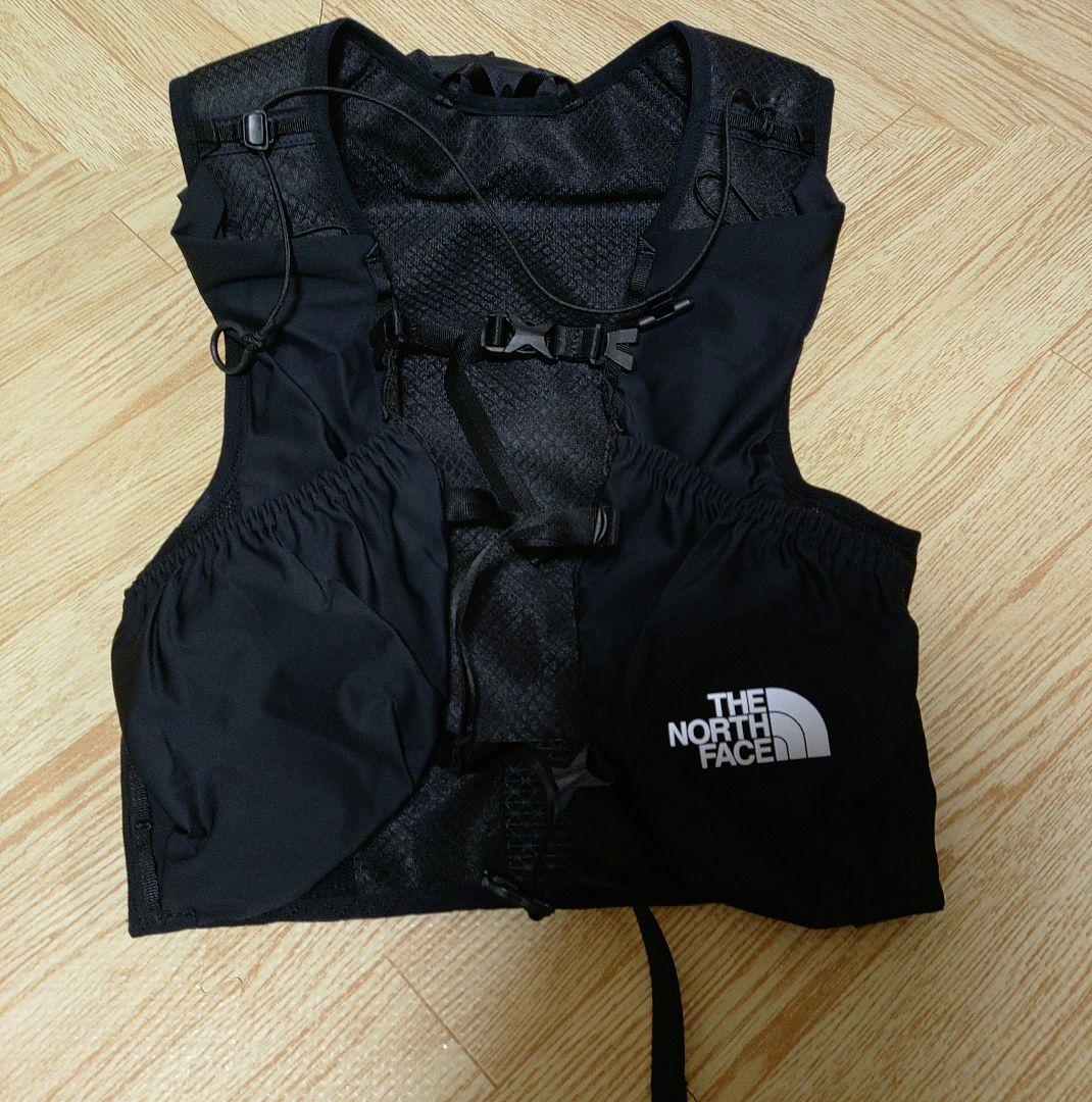 TR　ROCKET 　15L　Mサイズ　トレラン　 バックパック