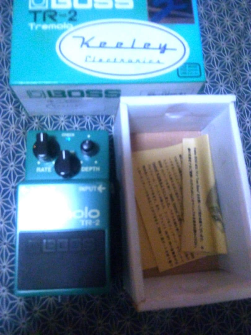 【即購入可】BOSSTremolo TR-2 keeley mod.