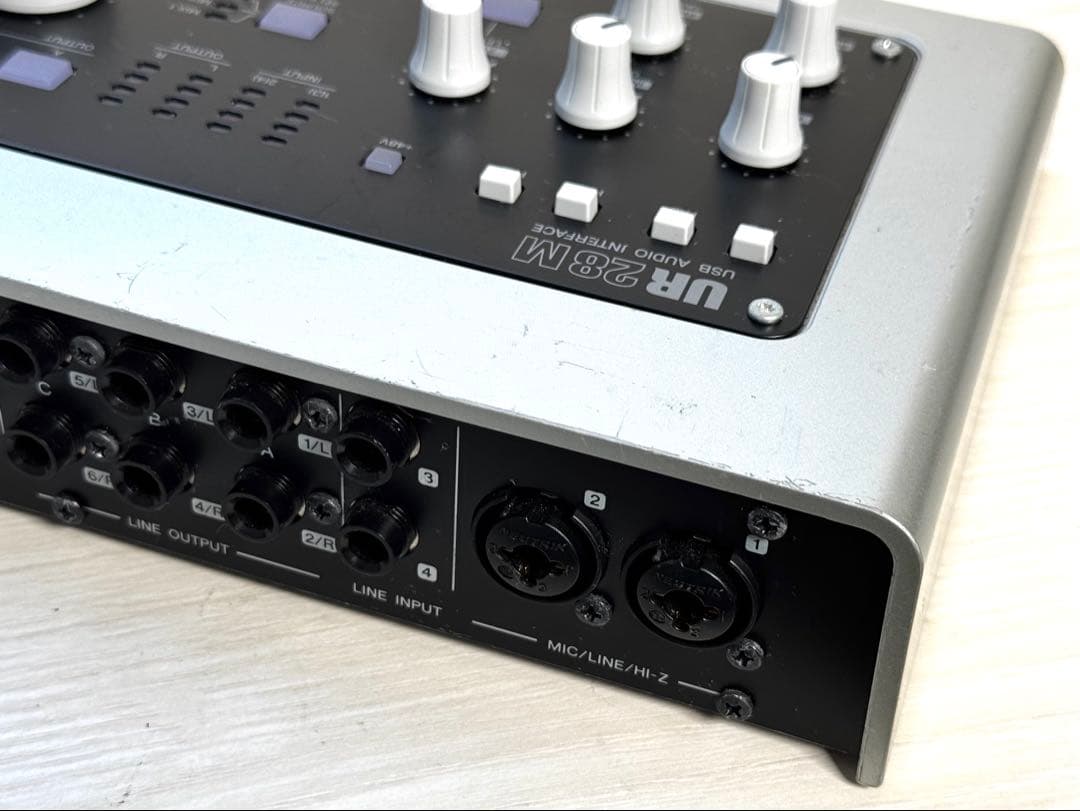 Steinberg UR28M USBオーディオインターフェース