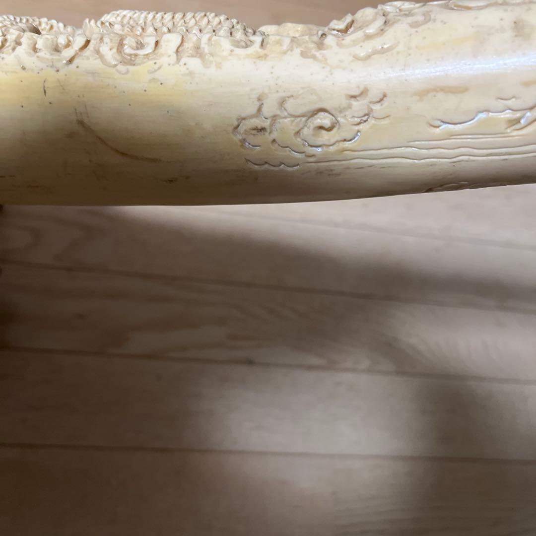 象牙風　台座付き　レプリカ　レトロ