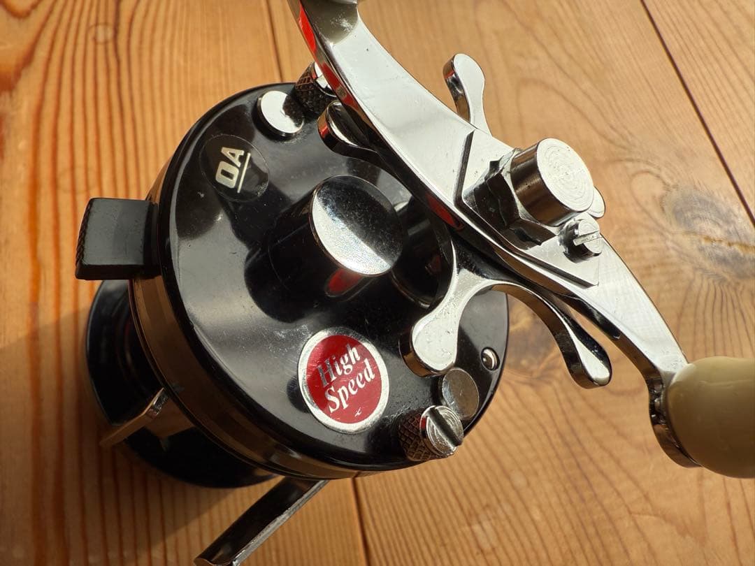 Abu ambassadeur 2500Cブラック