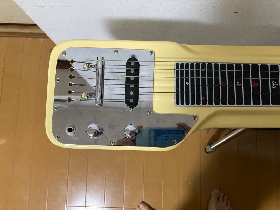 「美品」Guyatone グヤ6弦スチールギター　スタンド、ケース付