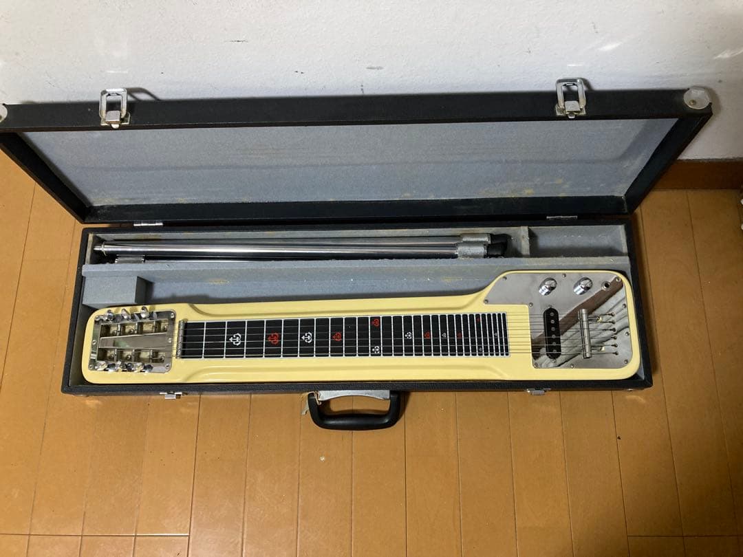 「美品」Guyatone グヤ6弦スチールギター　スタンド、ケース付