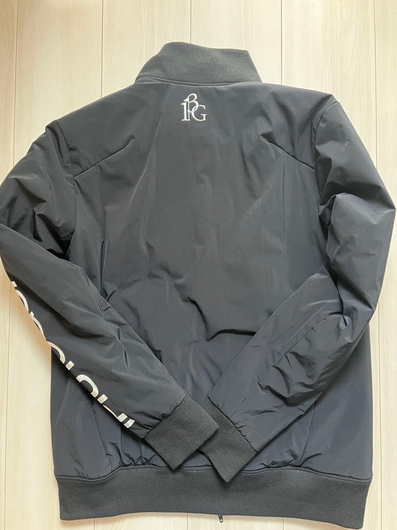 1PIU1UGUALE3 ジップアップジャケット