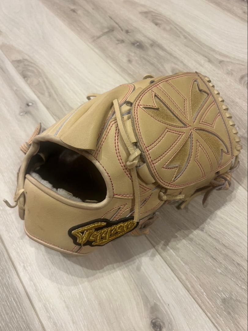 テッペン　teppen 硬式グラブ　投手用　右投げ用　ウェブ曲げない　ブロンド