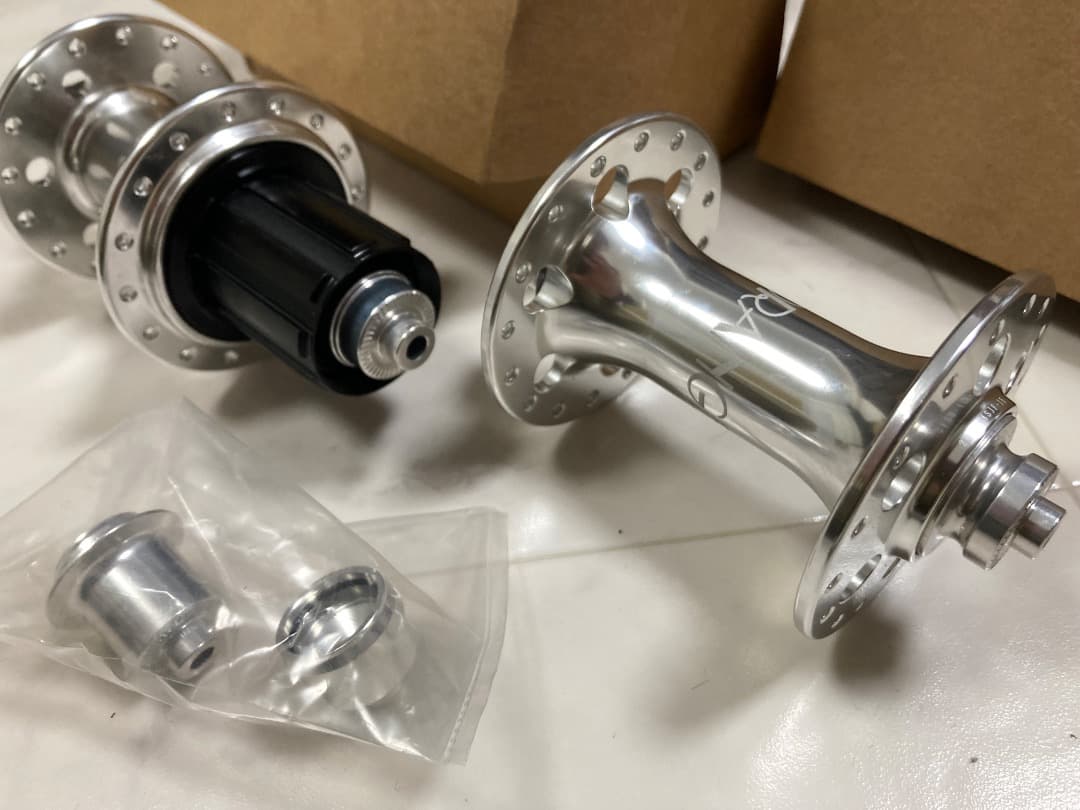 【新品未使用】 VELO ORANGE road hub 32H