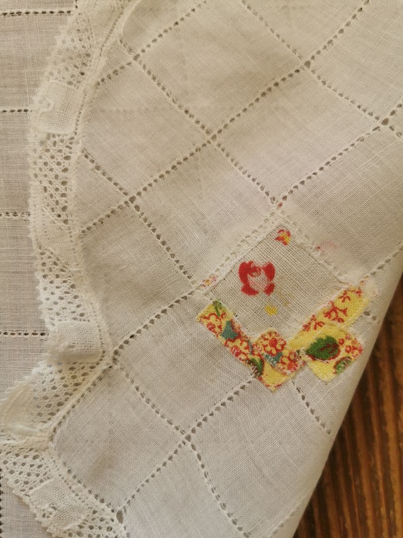 アンティーク ベルギーフランダースボビンレーストリム ドローンワーク変形ドイリー