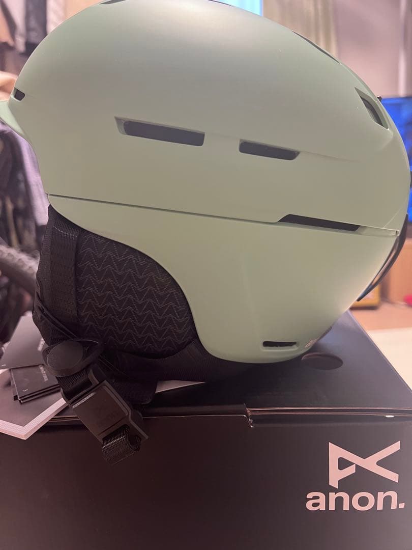 スノボヘルメットanon MERAK WAVECEL Mサイズ　バートン 新品