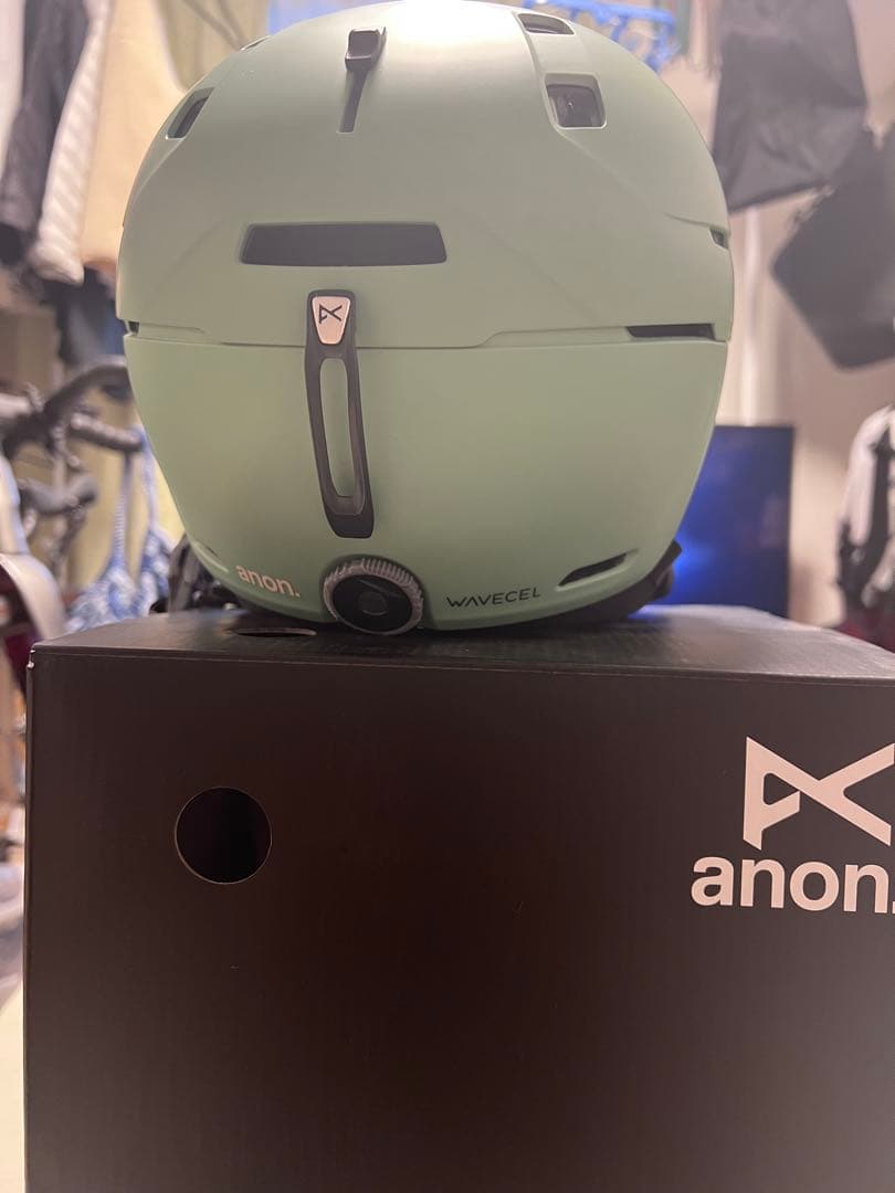 スノボヘルメットanon MERAK WAVECEL Mサイズ　バートン 新品
