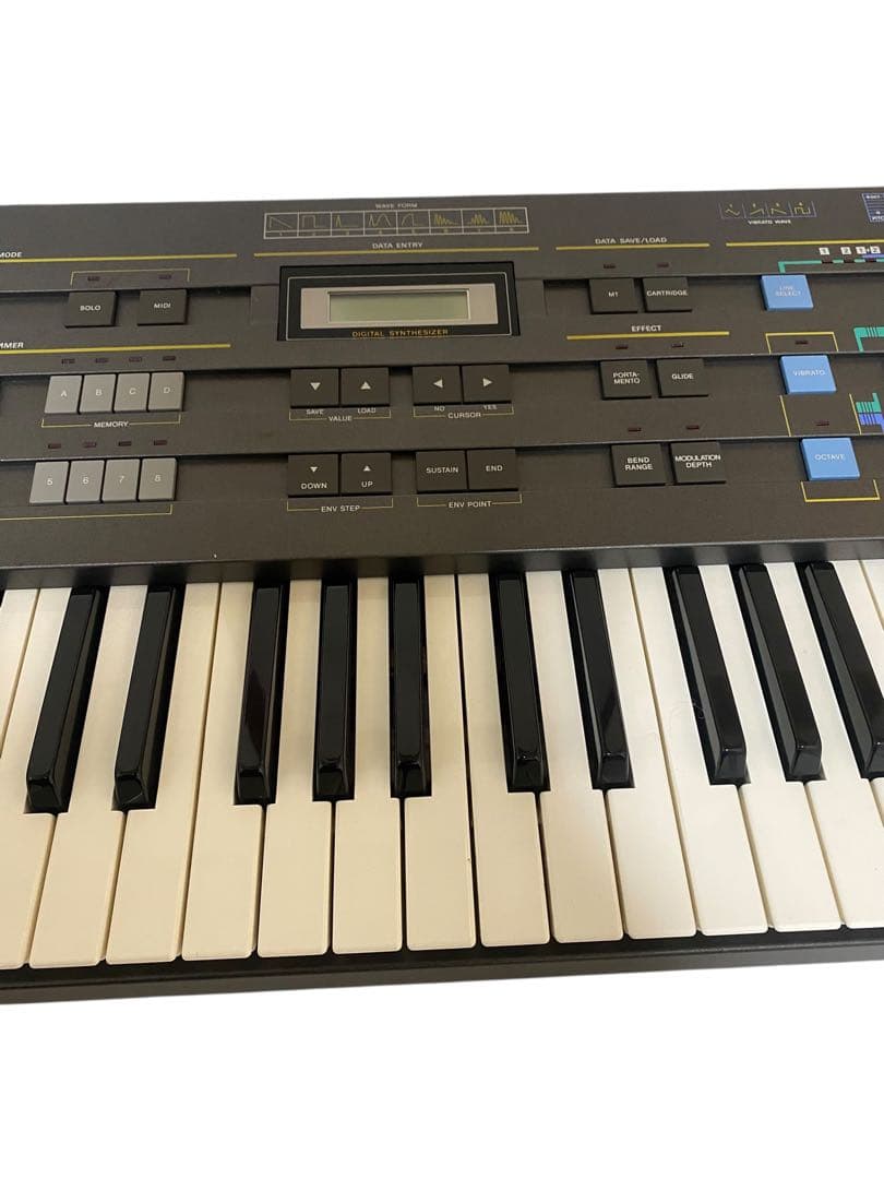 【希少】CASIOシンセサイザー　CZ-5000 、ケース付き【レア】