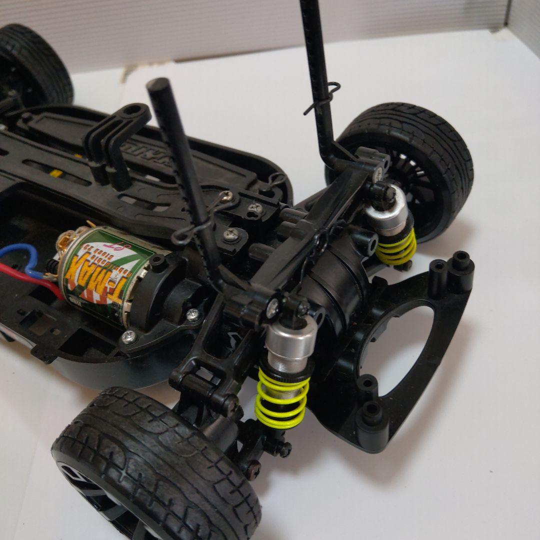 タミヤ　ラジコン　TT-01シャーシ　ボディ付き