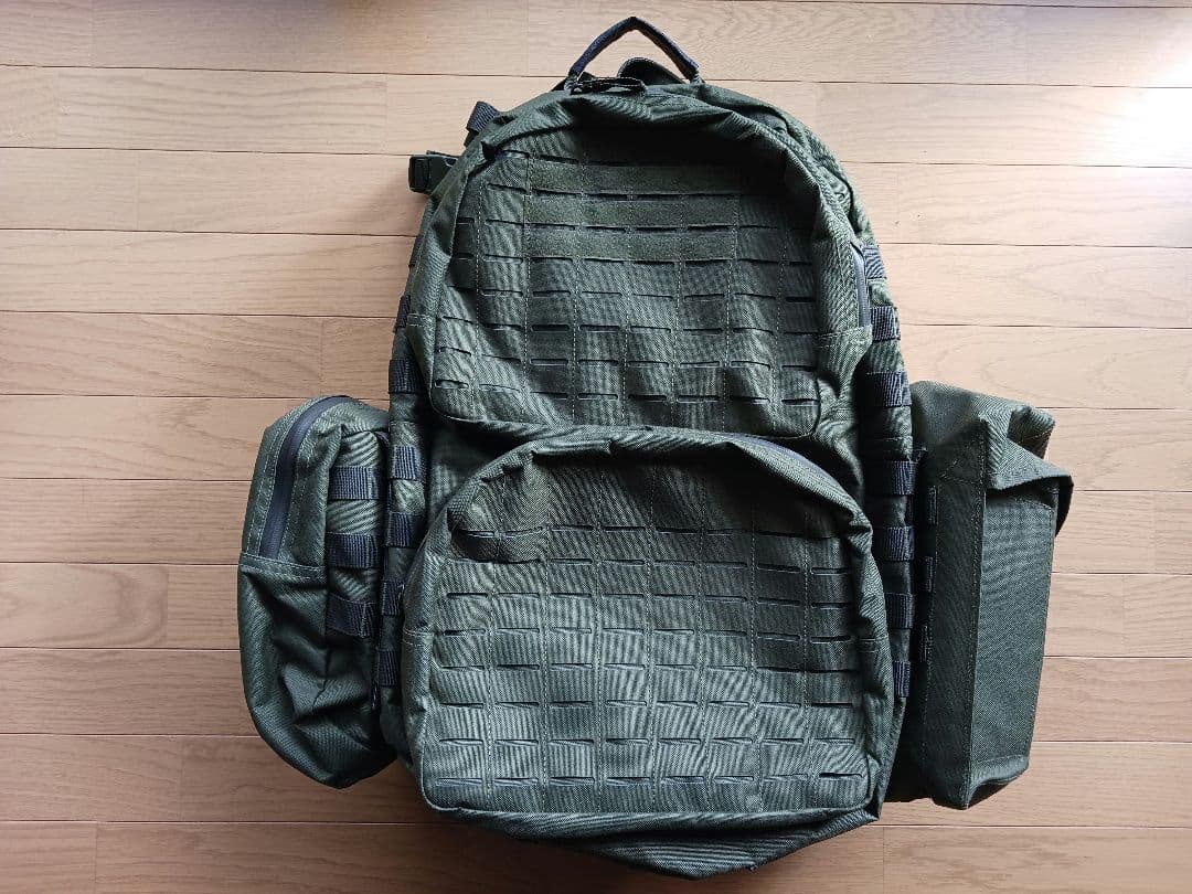 tora　AKmaxミリタリーUS モール スカイウォーカーリュックサック