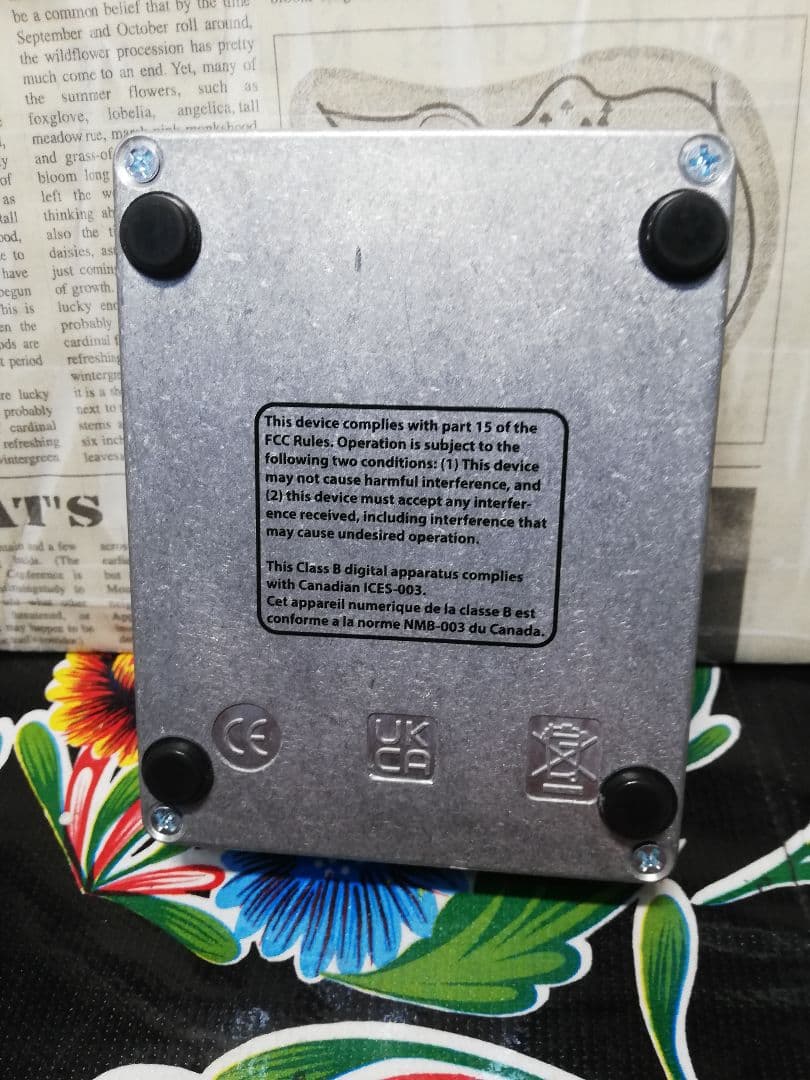 HumDebugger　美品中古品　ノイズ対策ペダル