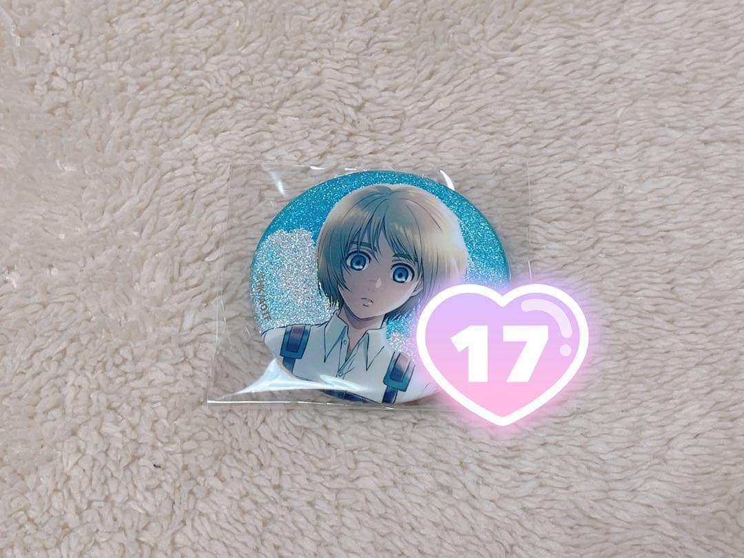 アルミン ラメキラ 缶バッジ