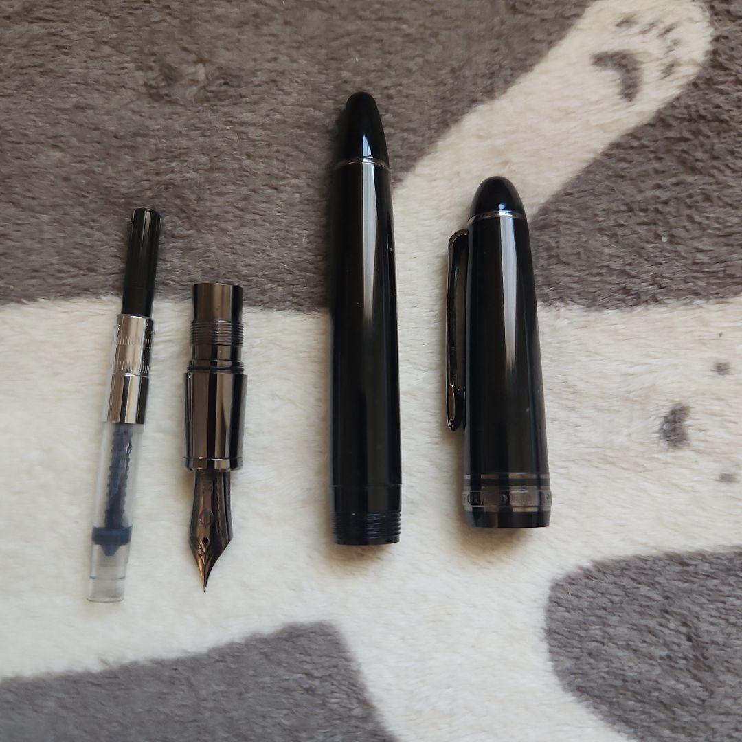 【美品】セーラー万年筆　ブラックラスター　EF